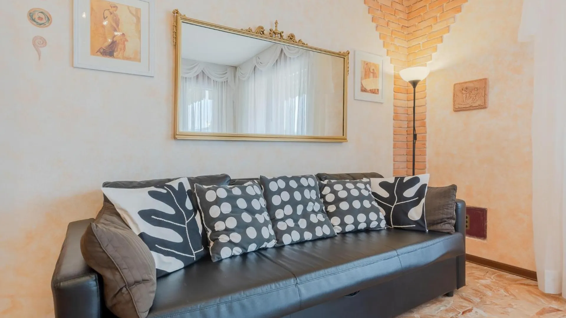 Talamini Apartment Mestre