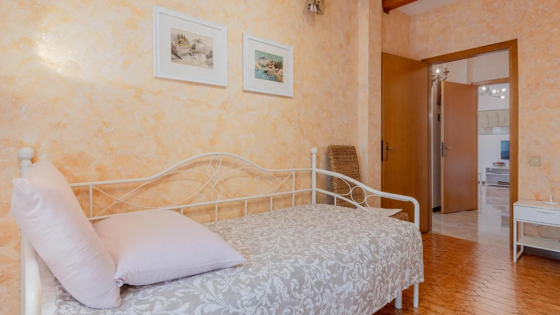Talamini Apartment Mestre